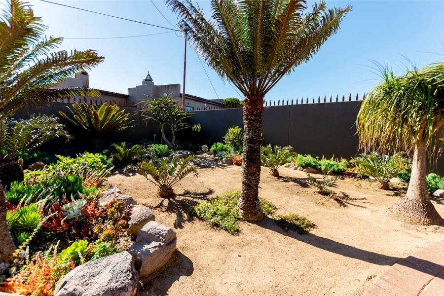 4 Bedroom Property for Sale in Vredenburg Western Cape